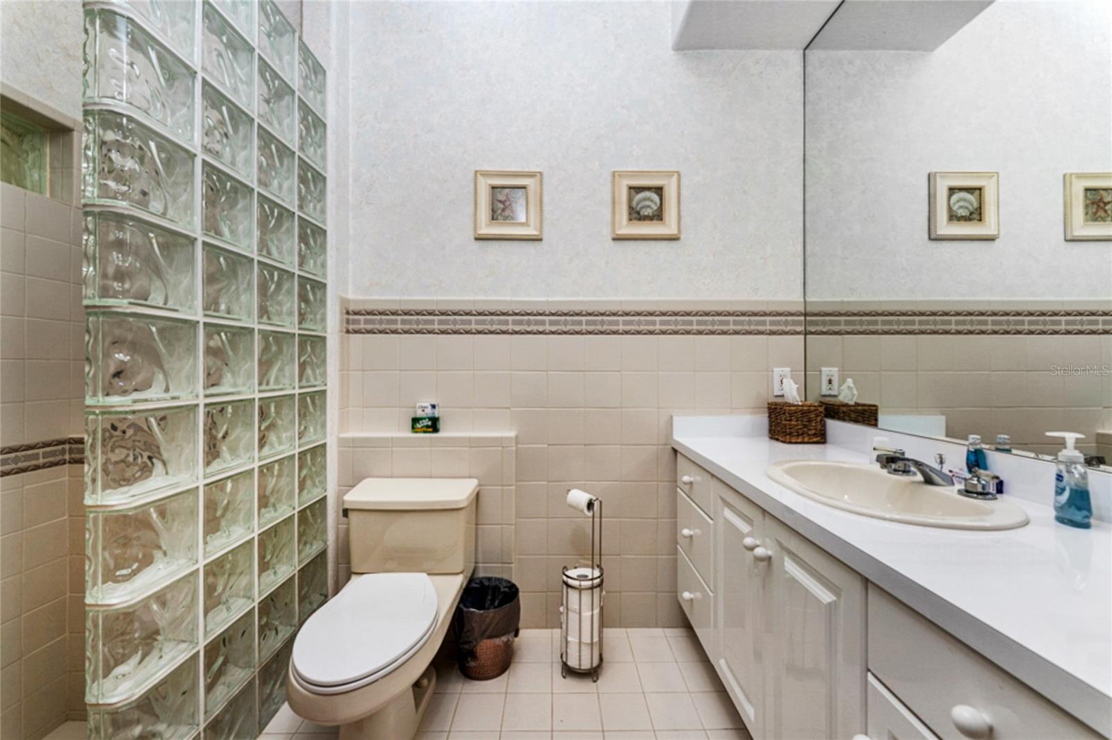 SORRENTO SHORES REPLAT - Residential