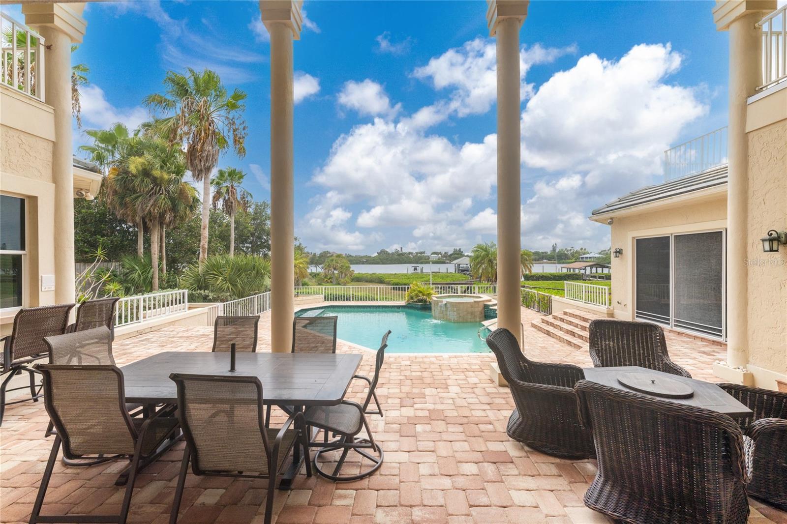 SORRENTO SHORES REPLAT - Residential