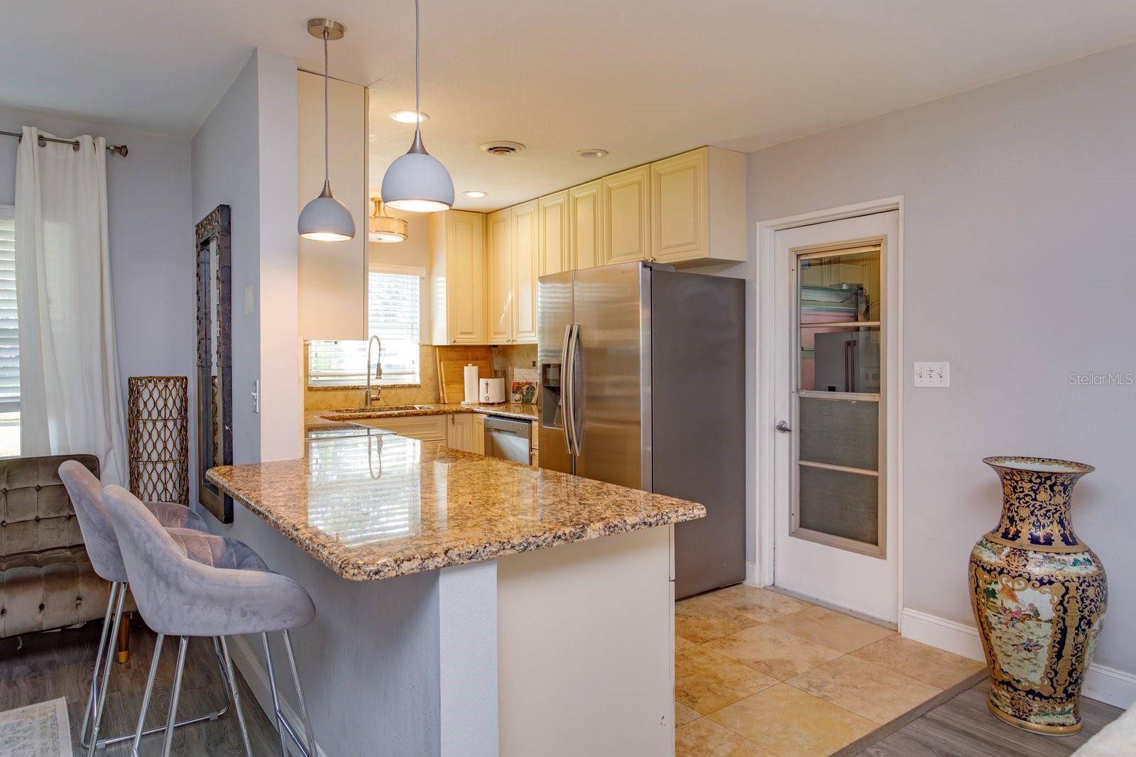 DOVER SHORES SEVENTH ADD - Residential