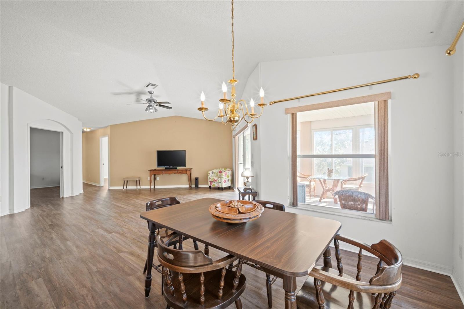 THE PLANTATION AT LEESBURG – SAWGRASS VILLAGE - Residential