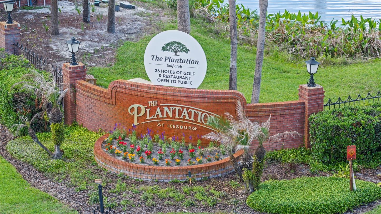 THE PLANTATION AT LEESBURG – SAWGRASS VILLAGE - Residential