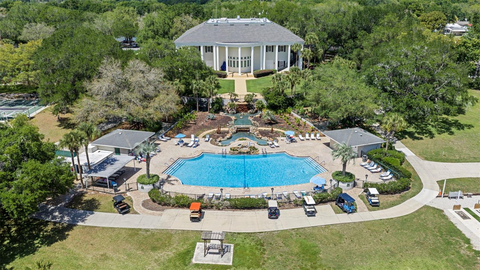 THE PLANTATION AT LEESBURG – SAWGRASS VILLAGE - Residential