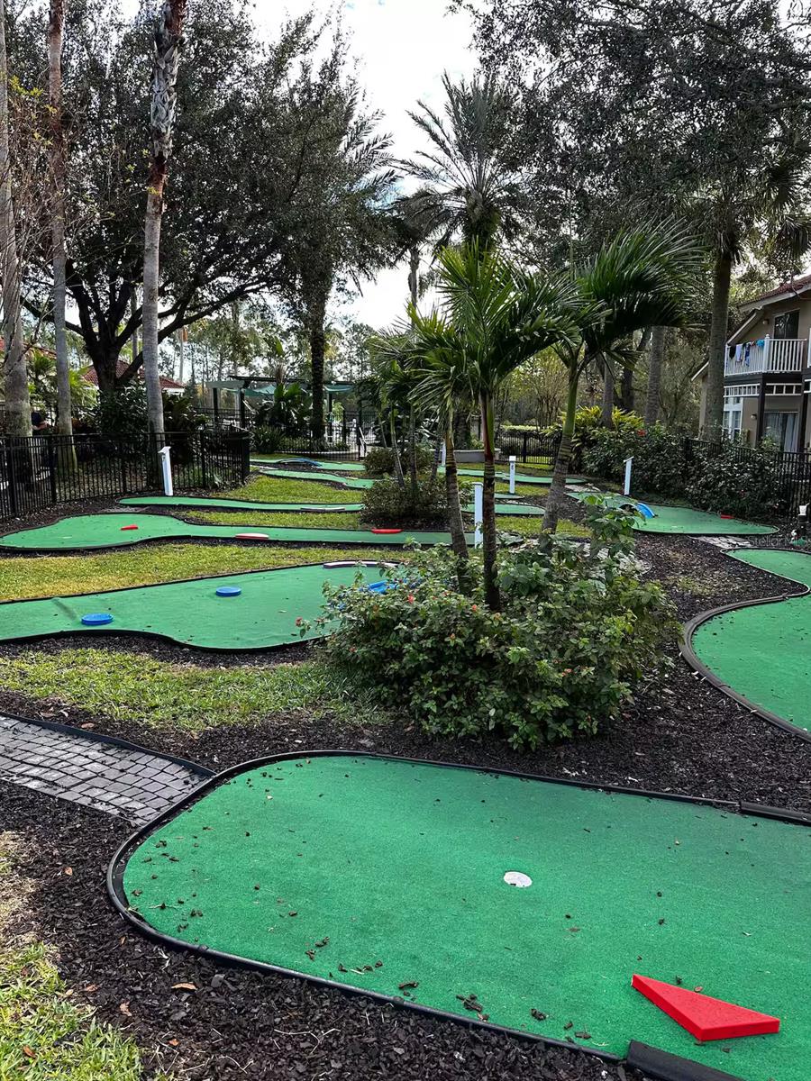 EMERALD ISLAND RESORT REPLAT - Residential