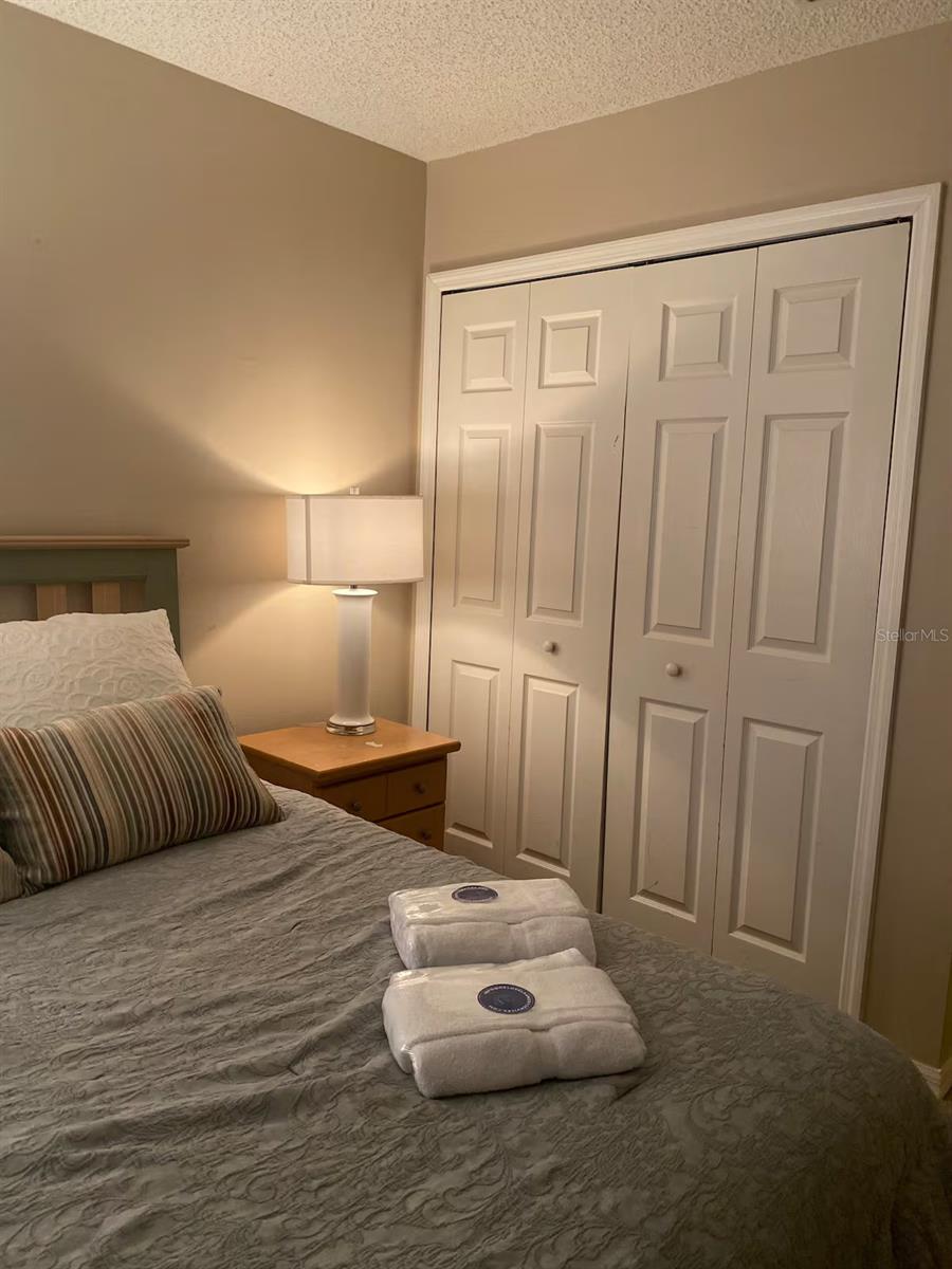 EMERALD ISLAND RESORT REPLAT - Residential