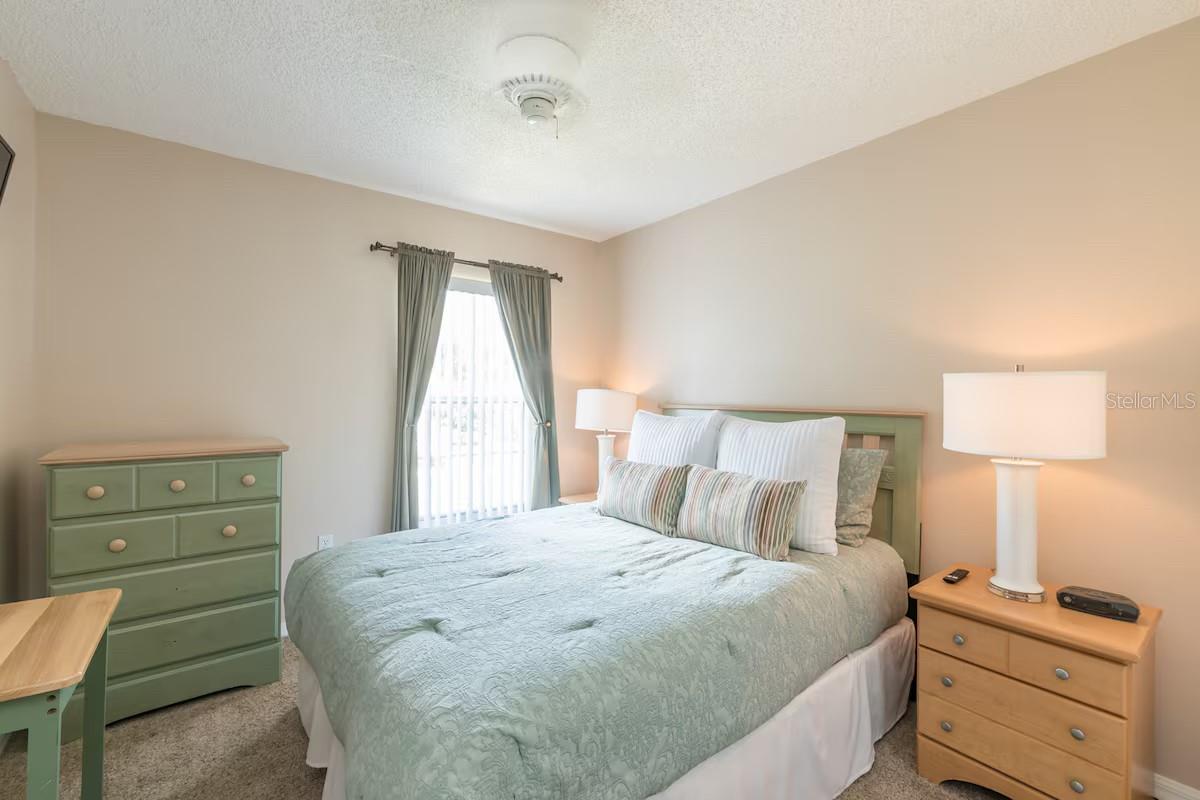 EMERALD ISLAND RESORT REPLAT - Residential