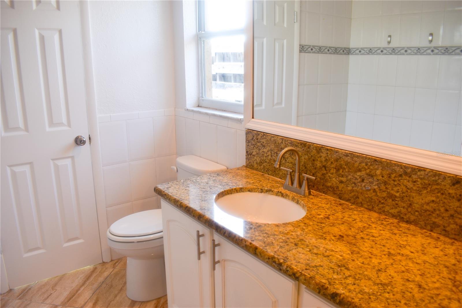 HOLIDAY LAKE ESTATES - Residential Lease