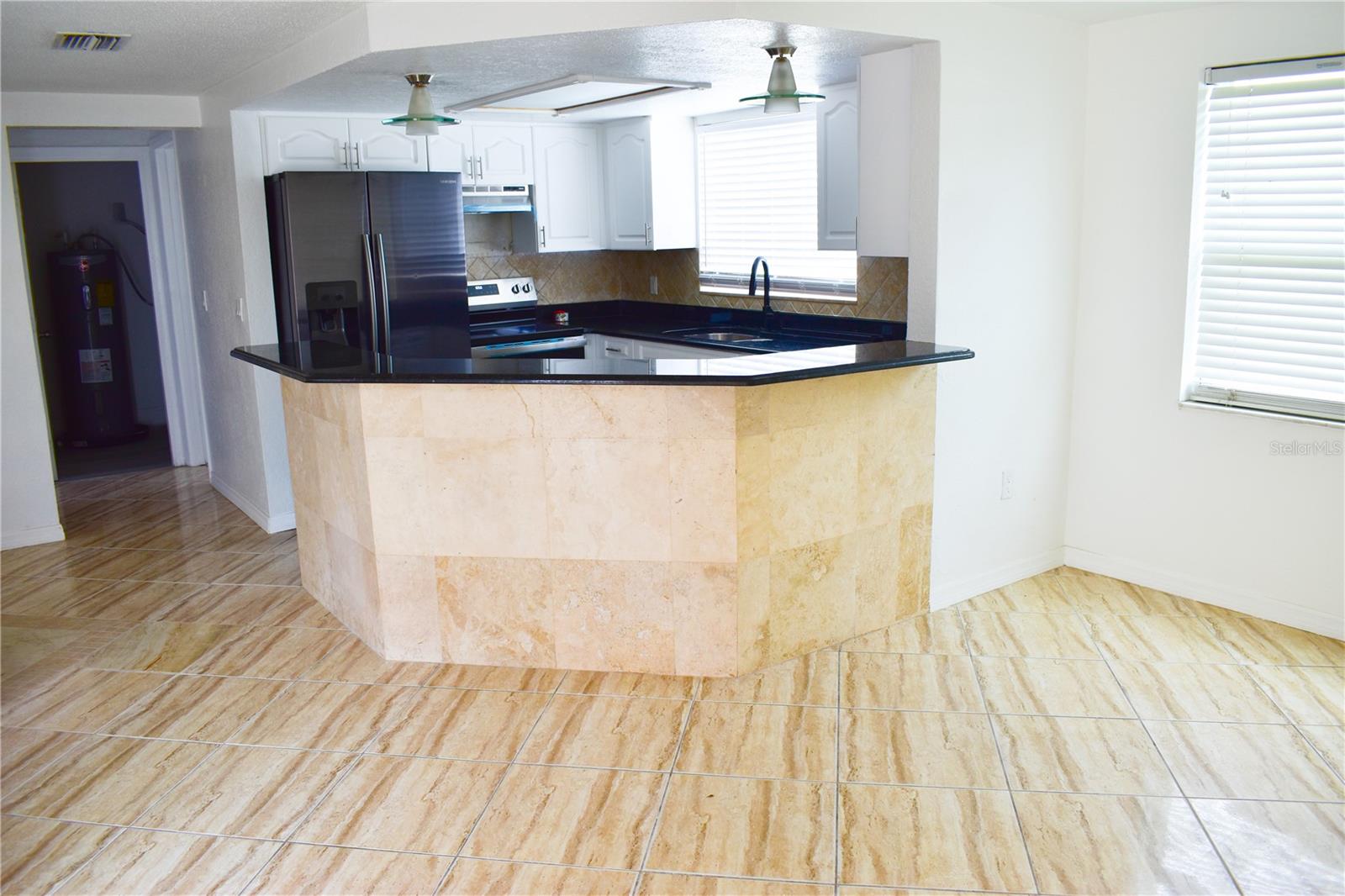 HOLIDAY LAKE ESTATES - Residential Lease