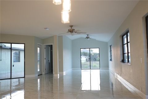 Single Family Residence in PORT CHARLOTTE FL 120 GRAHAM STREET 29.jpg