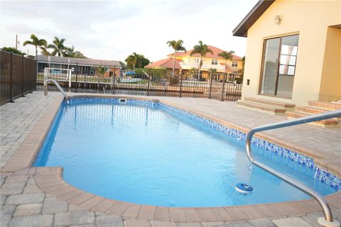 A home in PORT CHARLOTTE