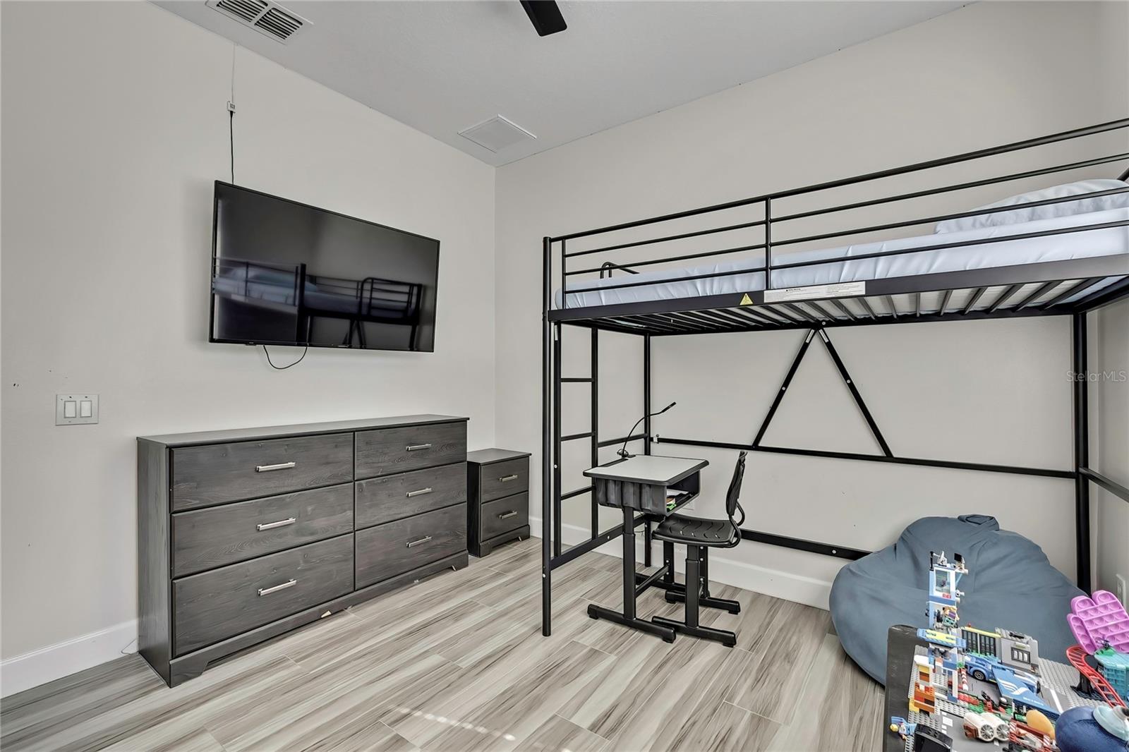 STERLING HILL PH 2B - Residential