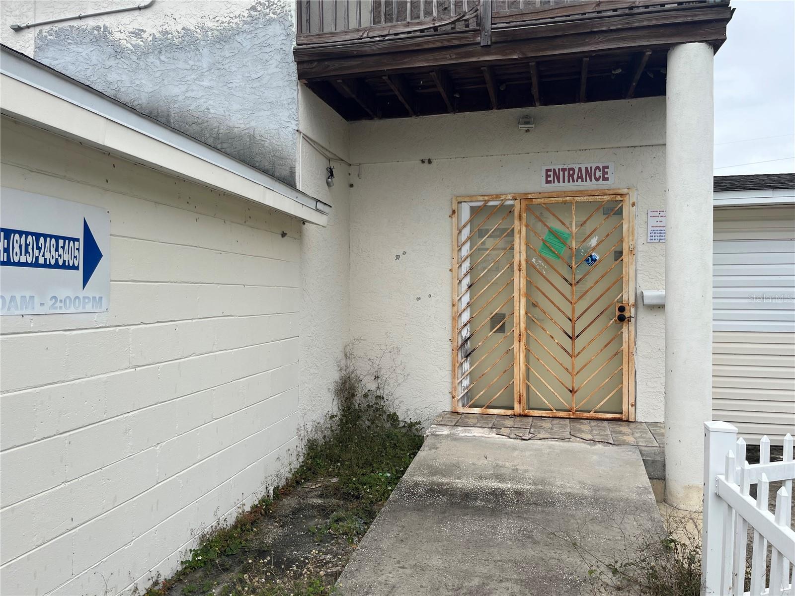 ALTAMIRA HEIGHTS - Commercial Sale