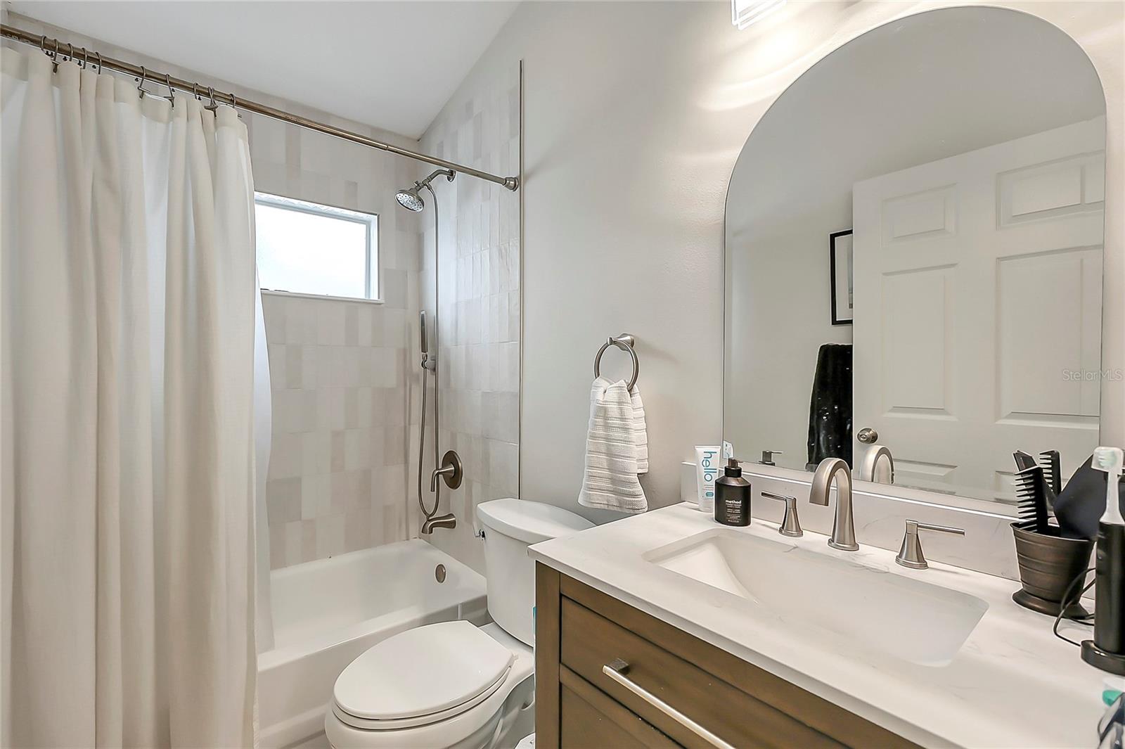 TUSCA OAKS - Residential