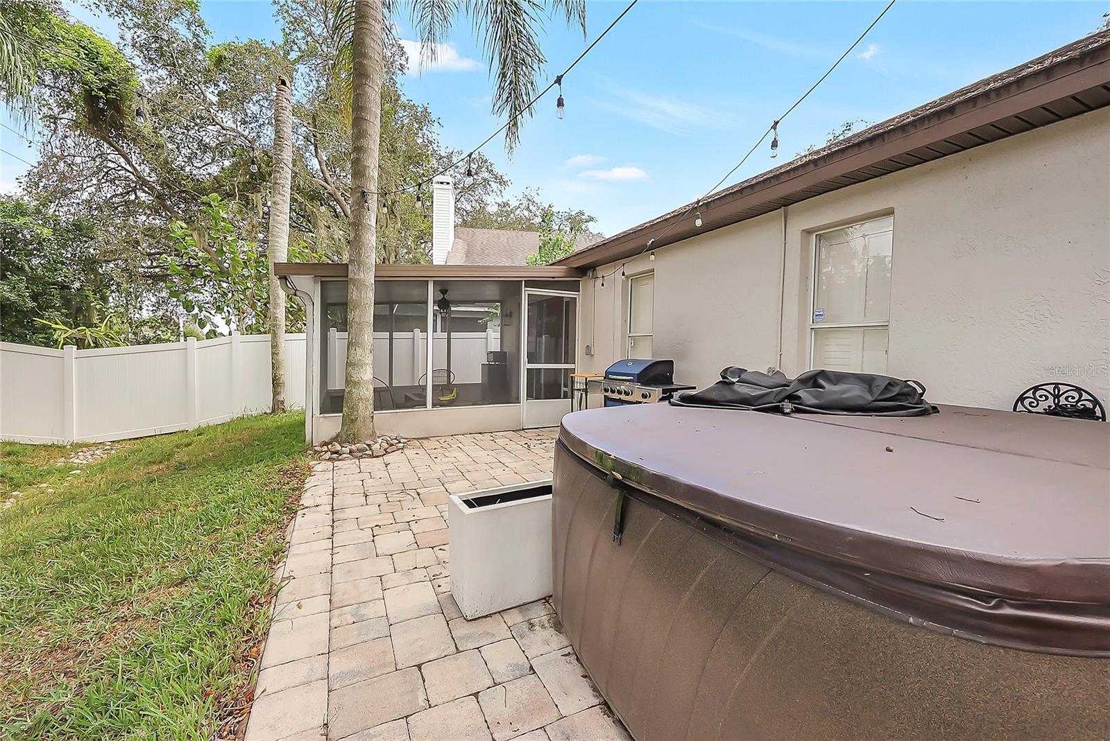 TUSCA OAKS - Residential