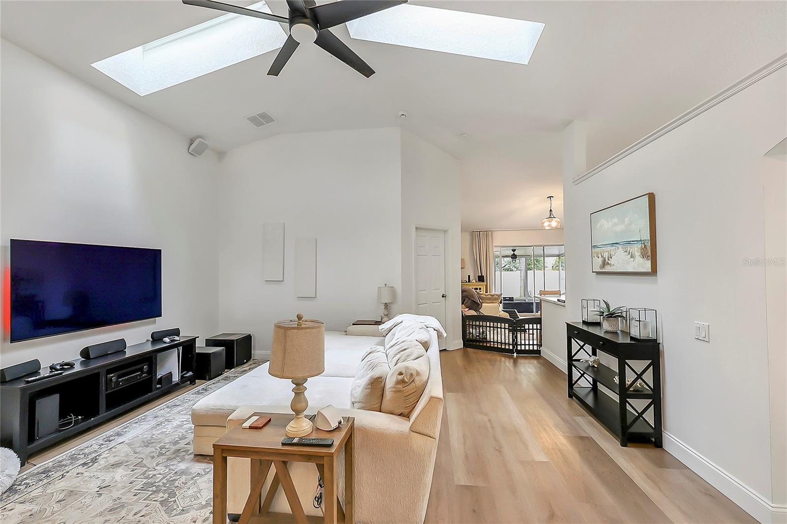 TUSCA OAKS - Residential