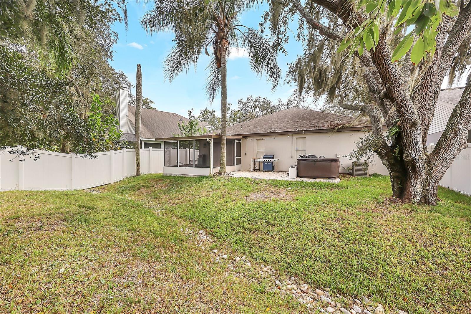 TUSCA OAKS - Residential