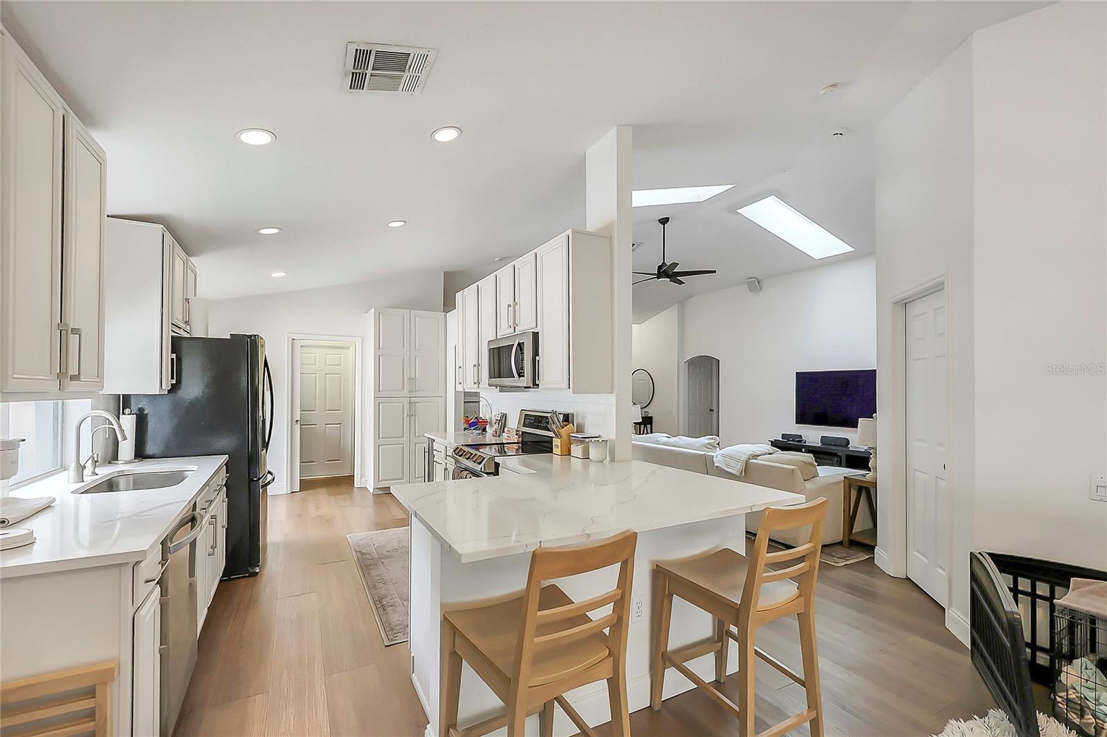 TUSCA OAKS - Residential
