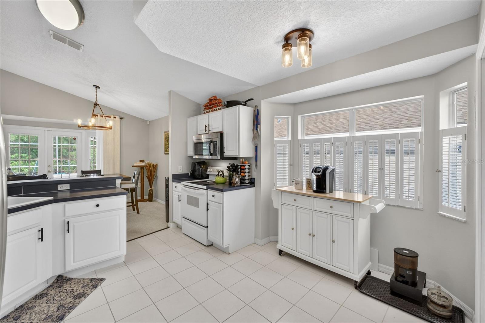 THOUSAND OAKS PH 02 - Residential