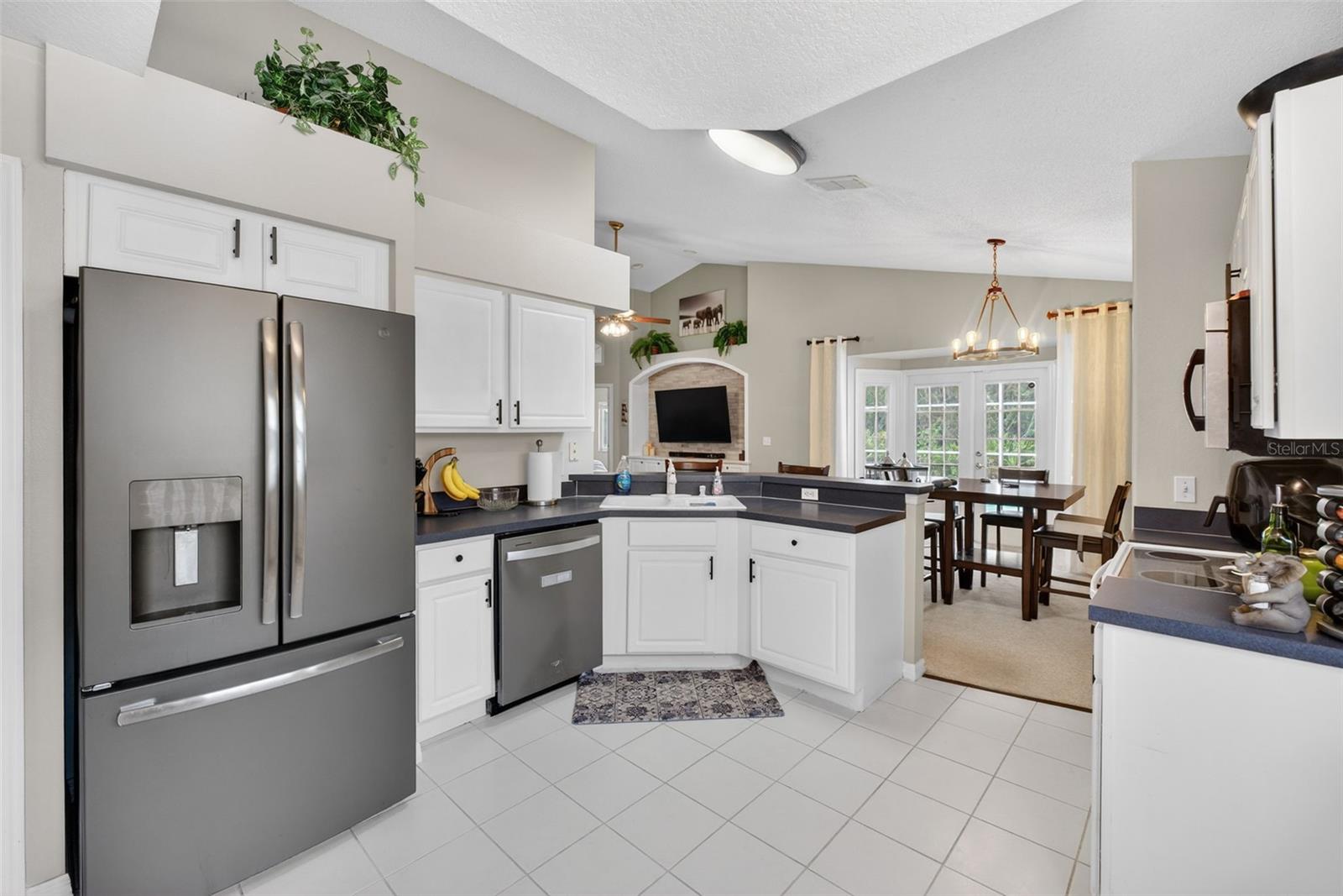 THOUSAND OAKS PH 02 - Residential