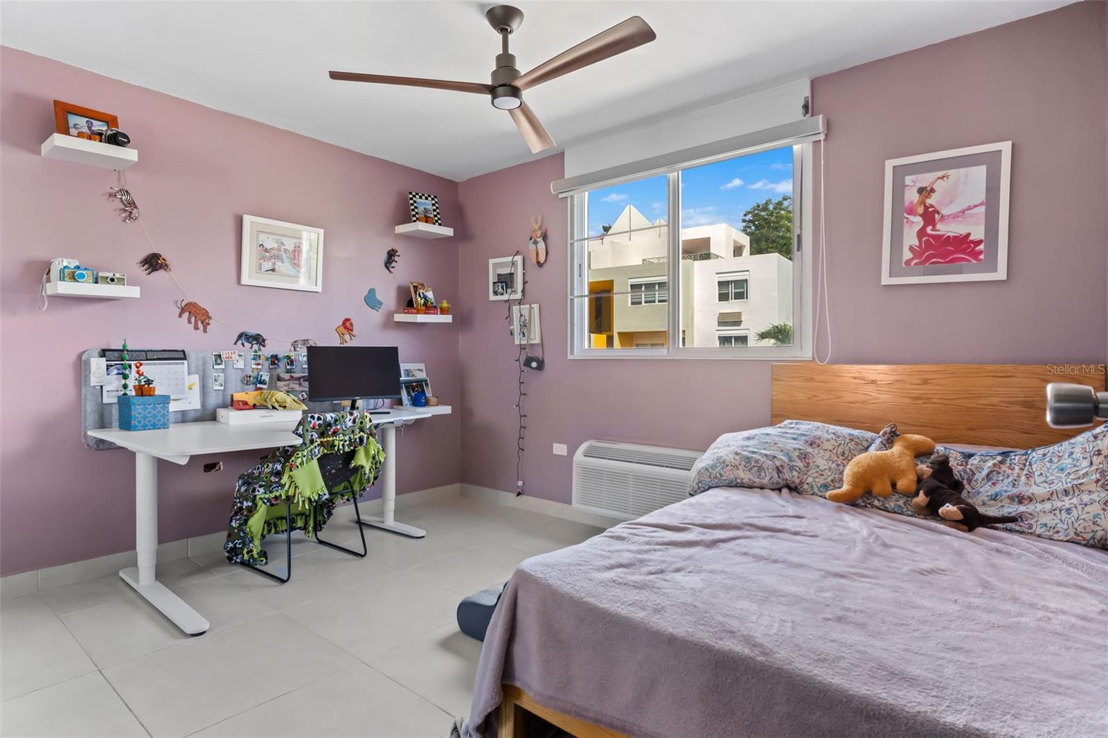 COND TIERRA DEL SOL - Residential