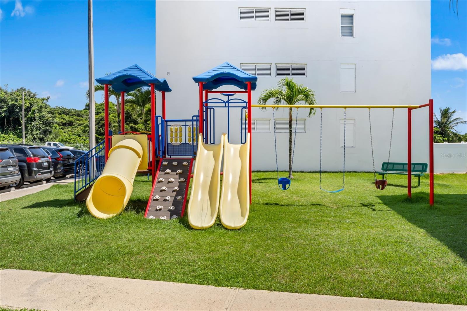 COND TIERRA DEL SOL - Residential