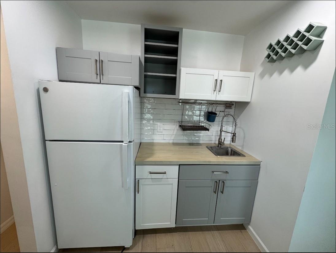 GREENDALE ESTATES 3RD ADD - Residential