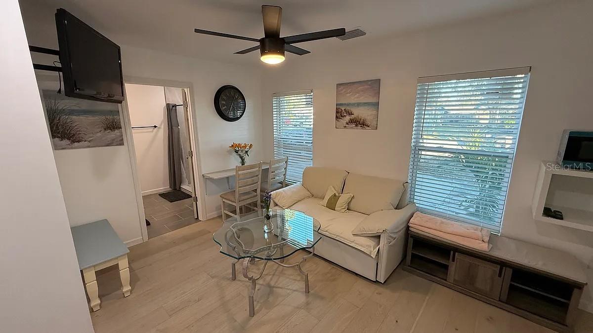 GREENDALE ESTATES 3RD ADD - Residential