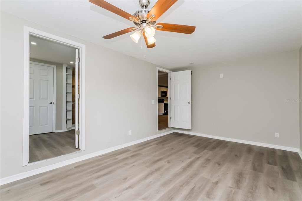 Photo of 1909 Glen Echo Lane, Clearwater, FL 33760 (MLS # TB8460224)