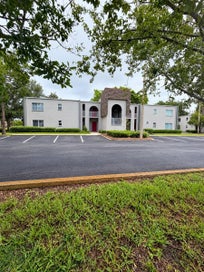 3147 29TH AVENUE N 203 ST PETERSBURG FL 33713