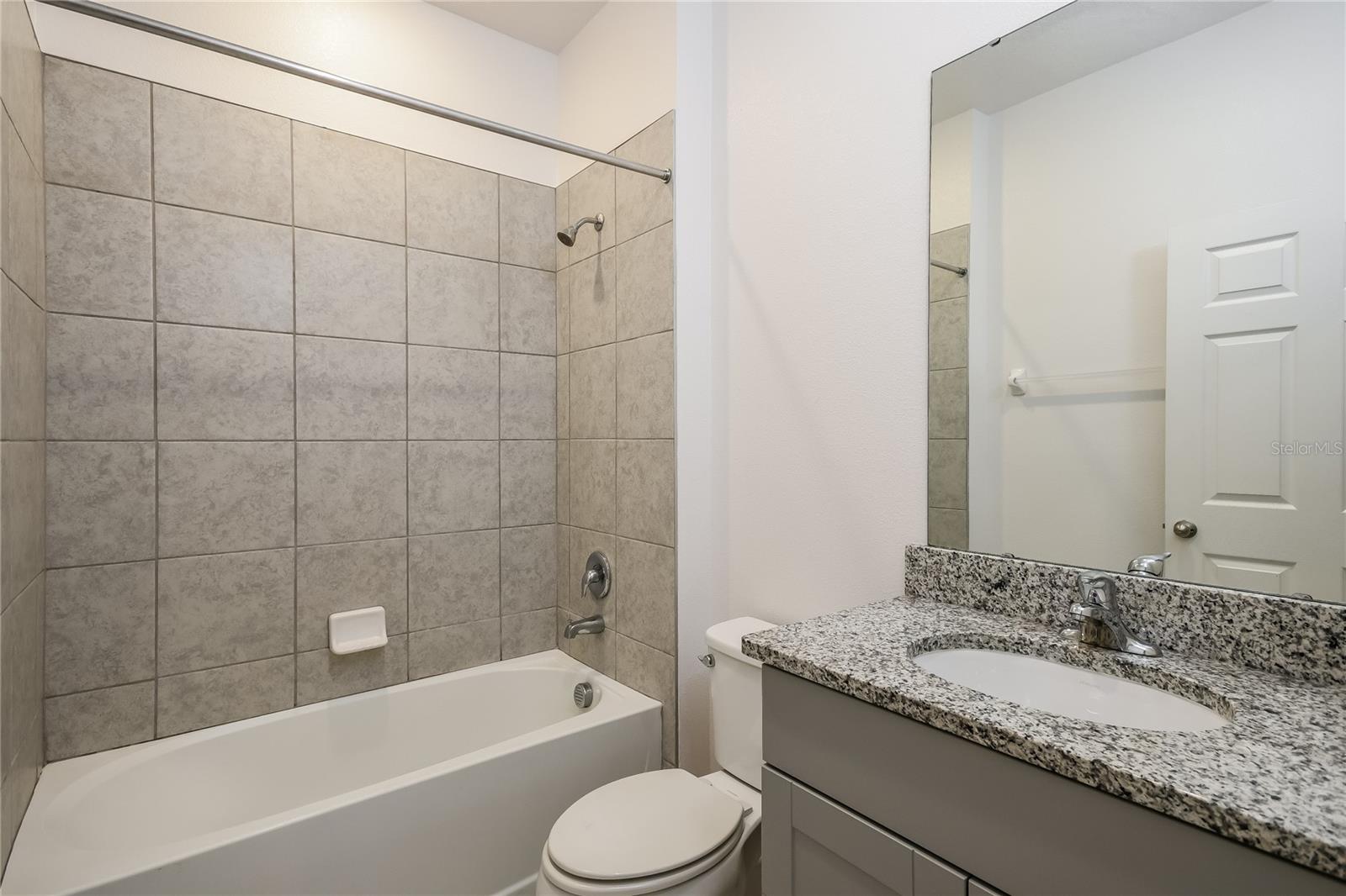 TARPON BAY PH 1 - Residential Lease