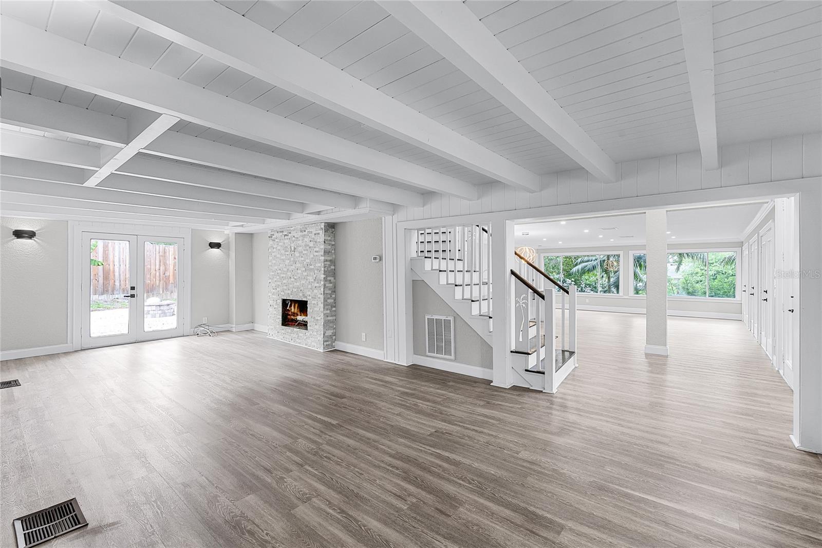 WINDERMERE TOWN - Residential