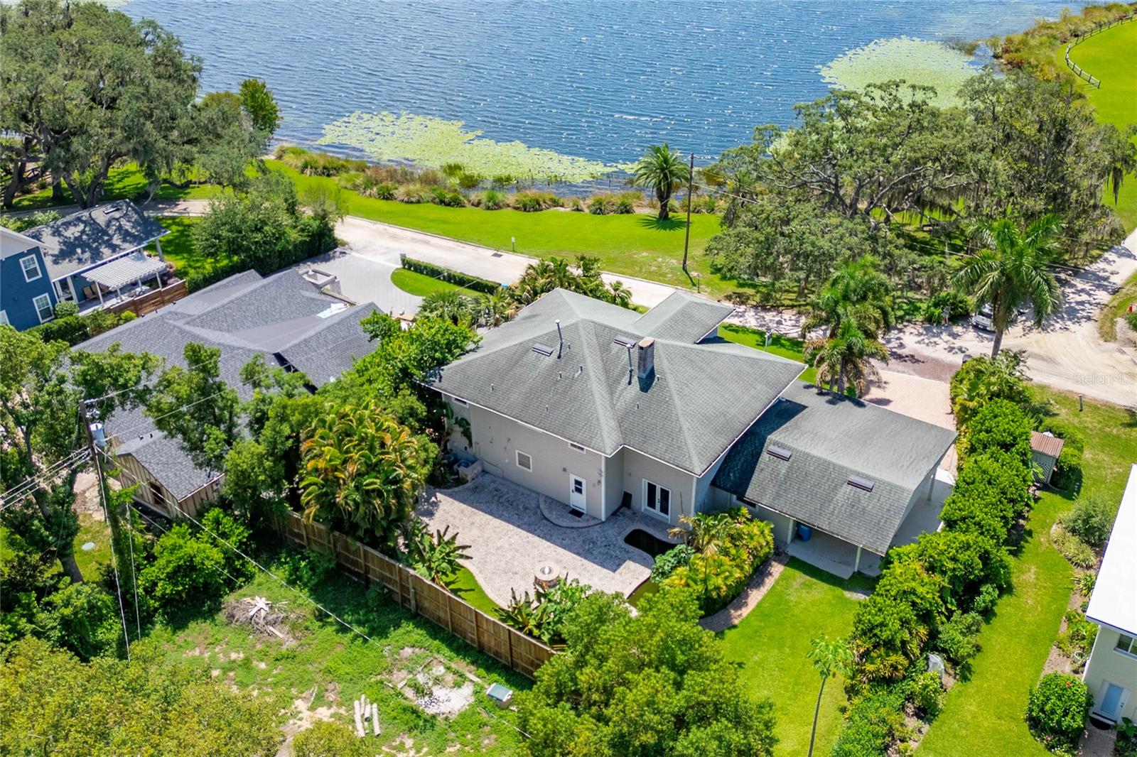WINDERMERE TOWN - Residential