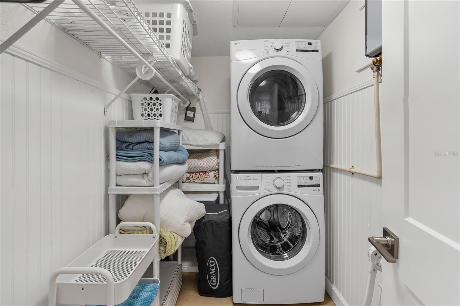 SUNSET ROYALE - Residential