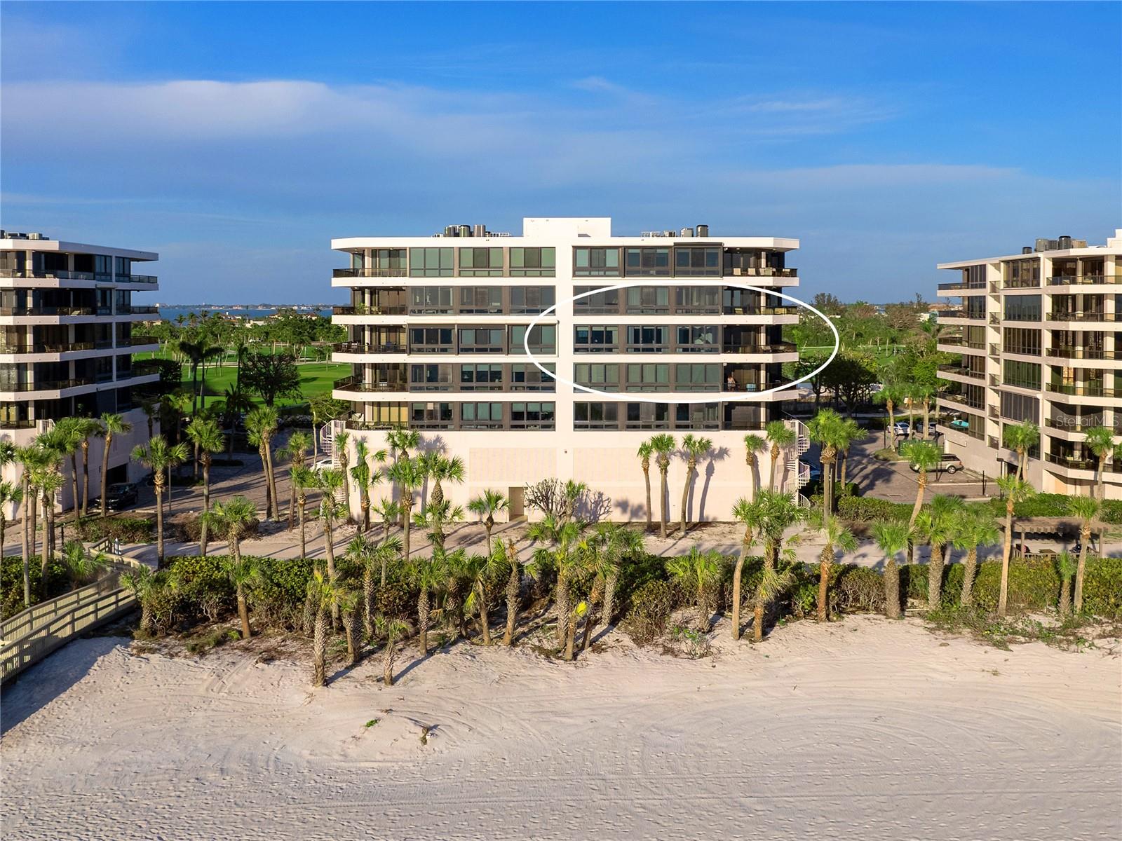 SANCTUARY I - Residential