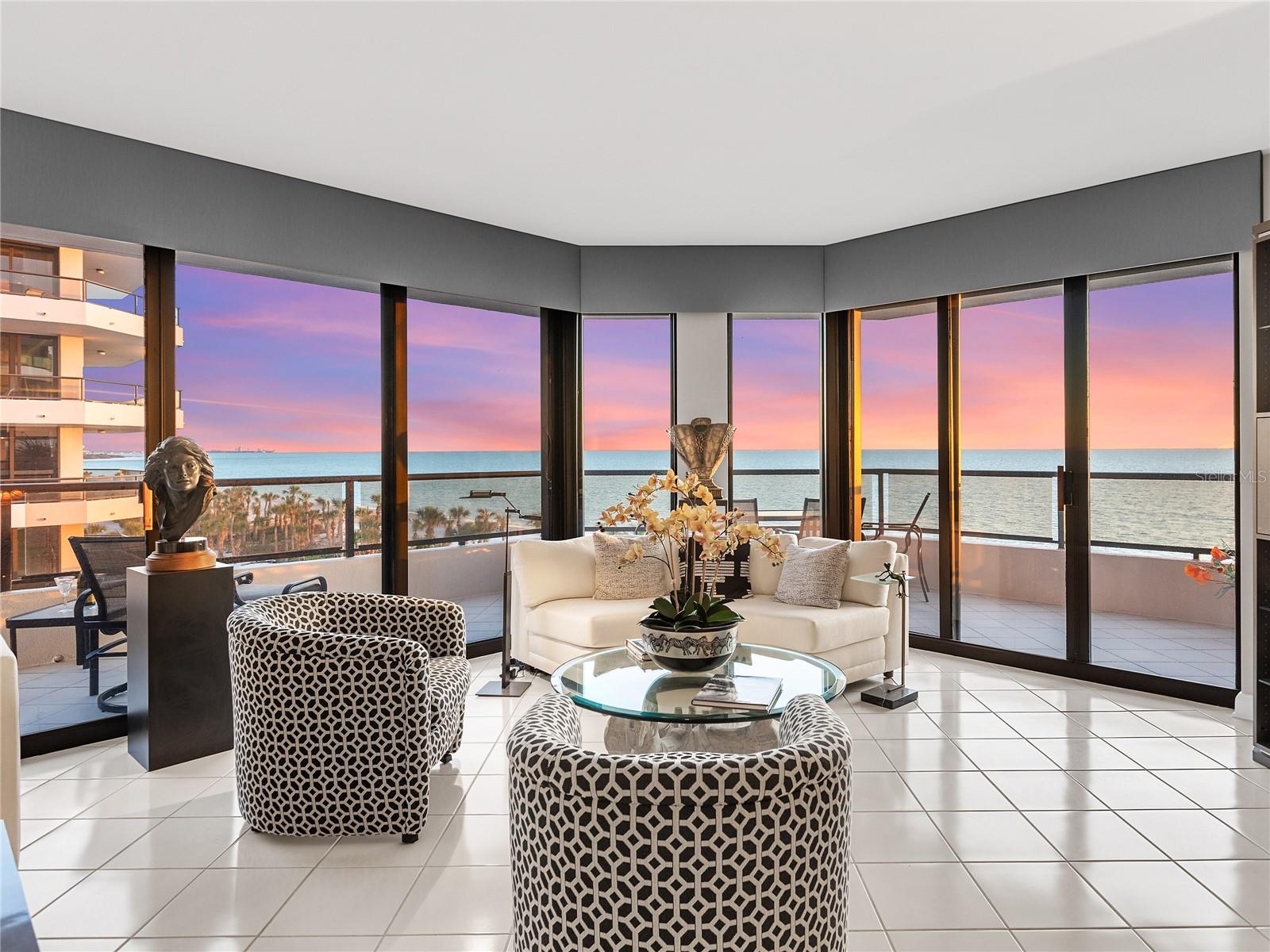 SANCTUARY I - Residential