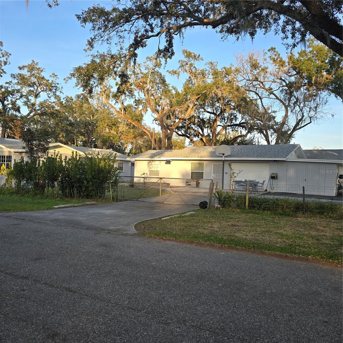 1026 LAKE JESSAMINE DRIVE