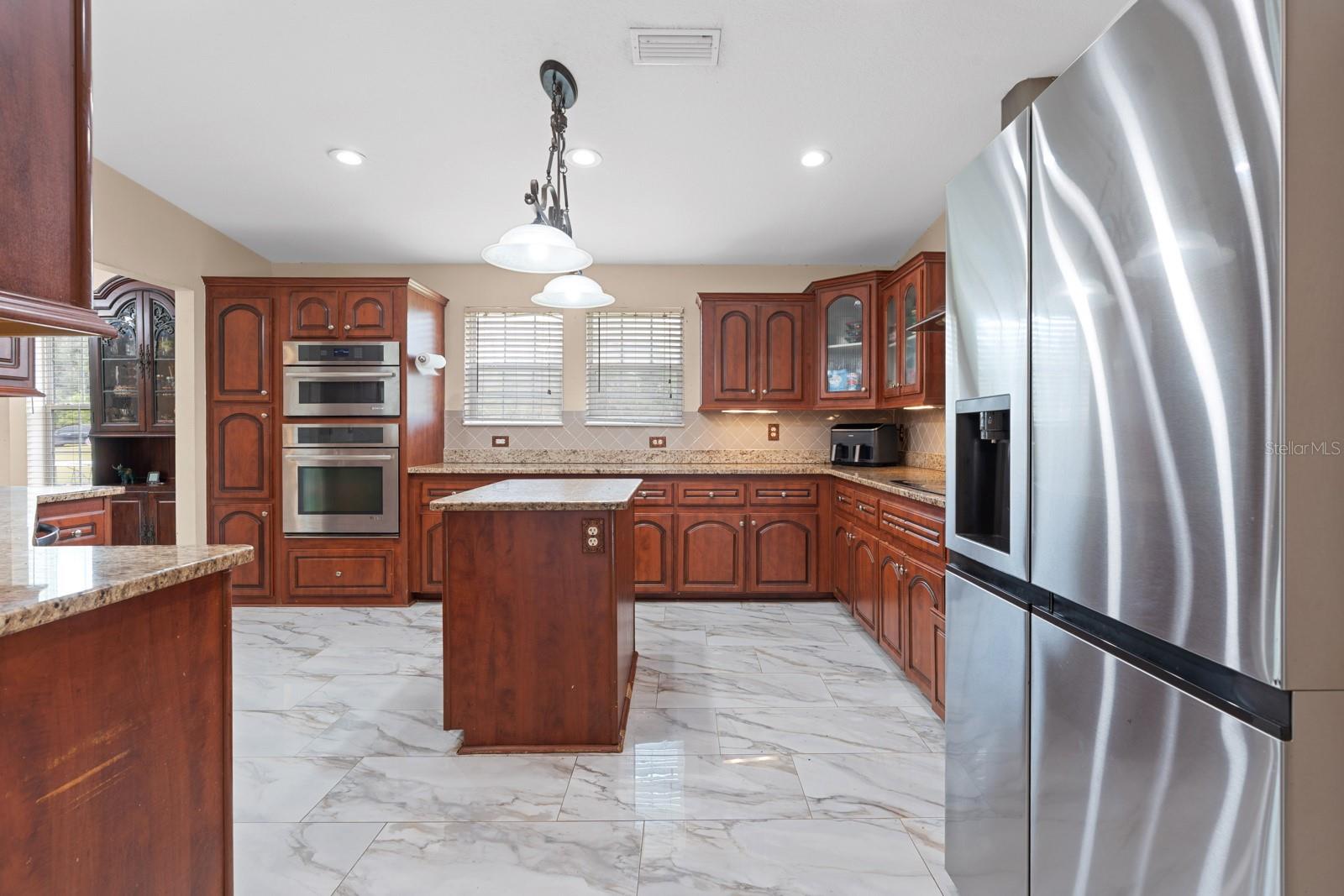 ZEPHYRHILLS COLONY CO - Residential