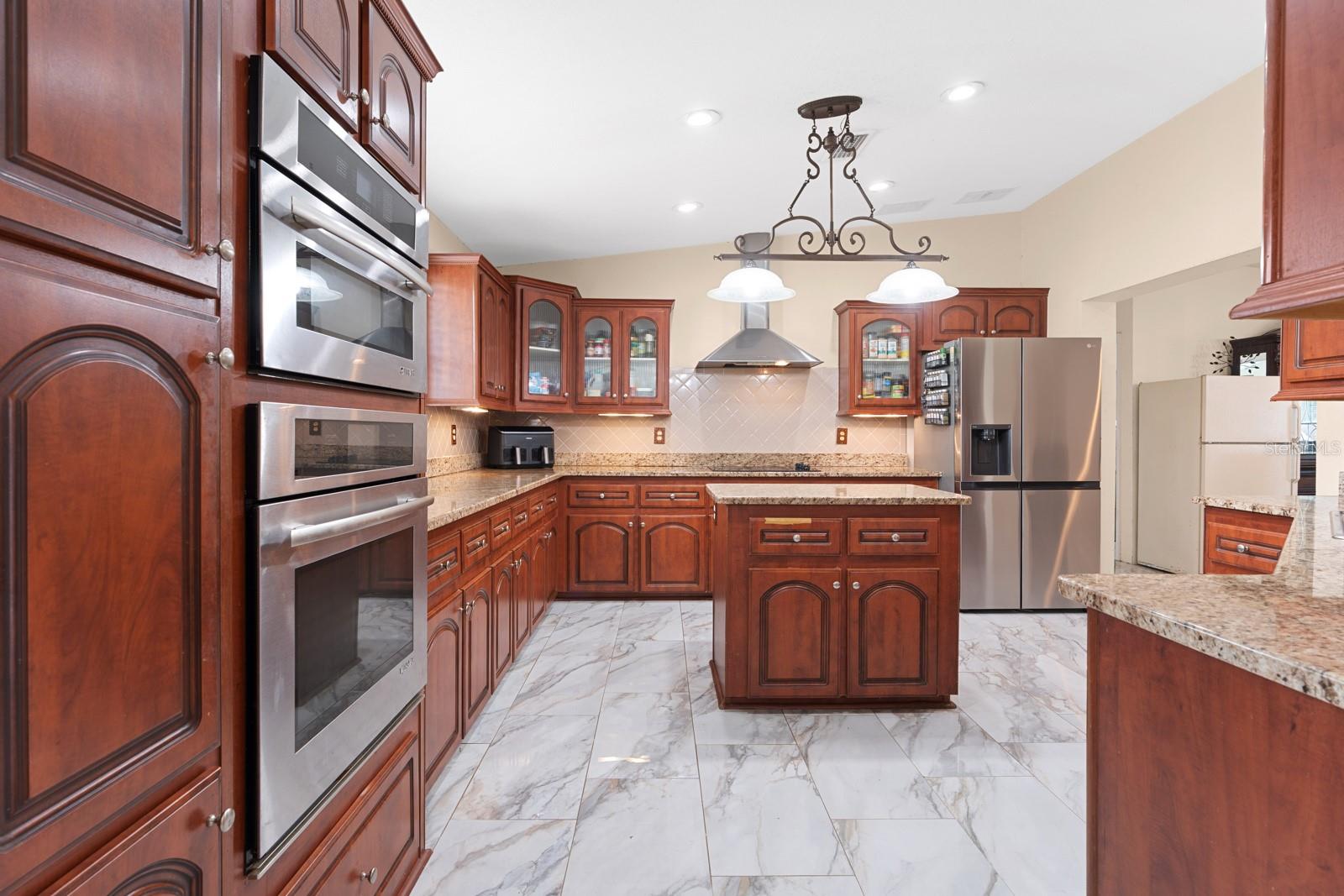ZEPHYRHILLS COLONY CO - Residential