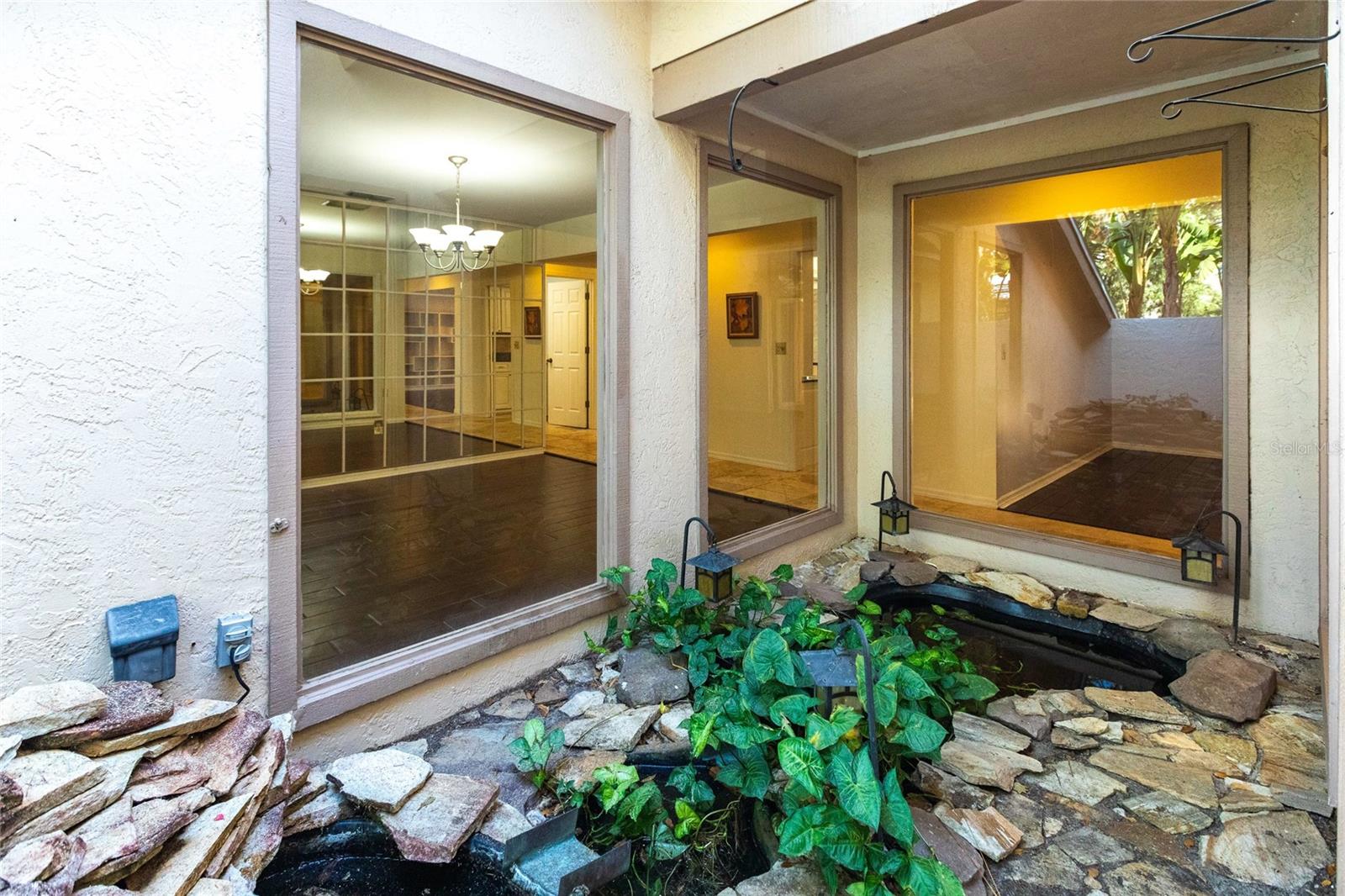 5131 WILLOW LEAF DRIVE