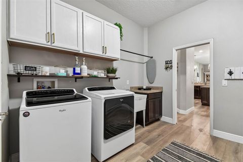 Tiny photo for 146 Bridger Trail Court, Minneola, FL 34715 (MLS # O6392250)