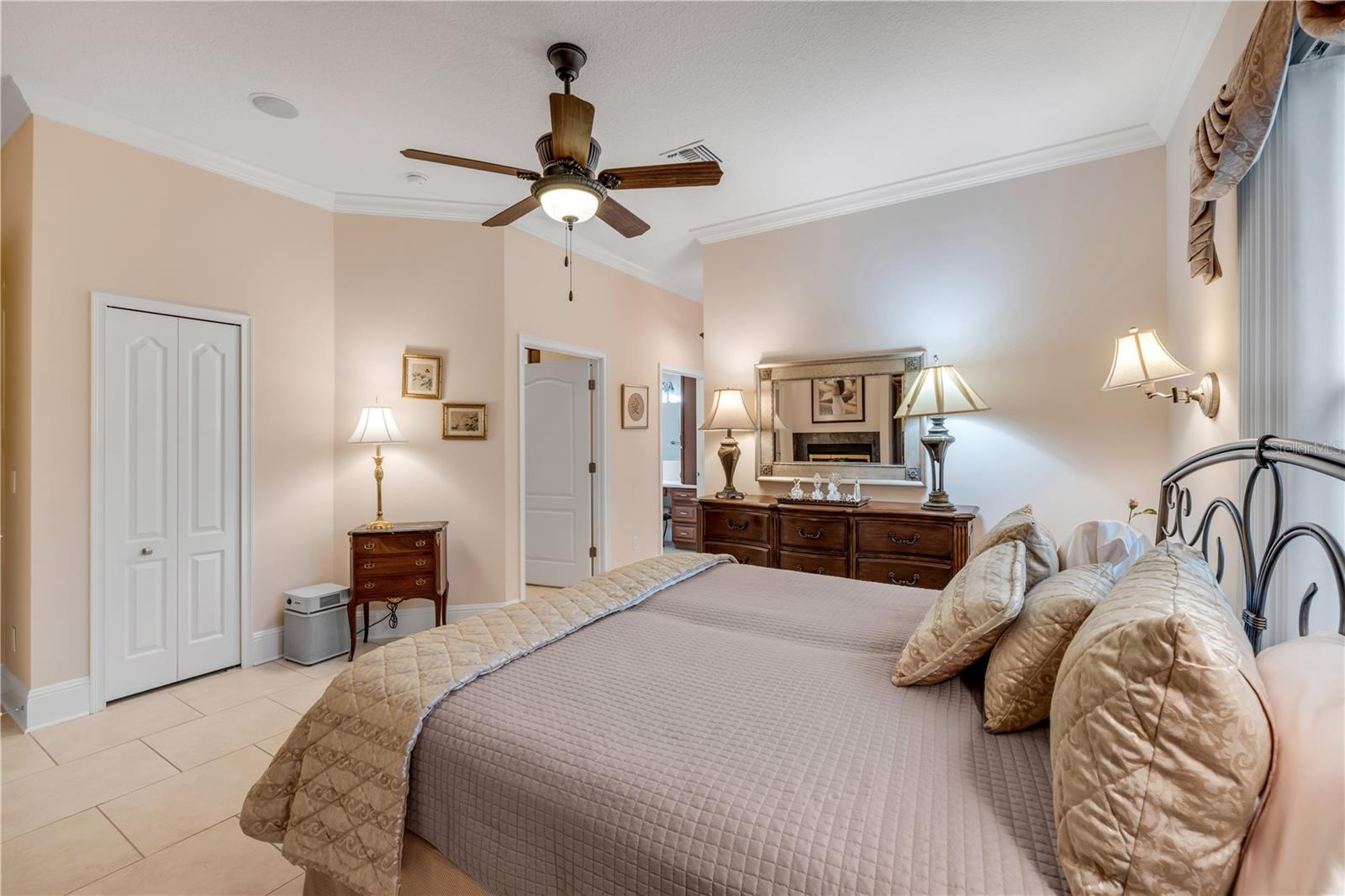 OCEANSIDE VILLAGE - Residential