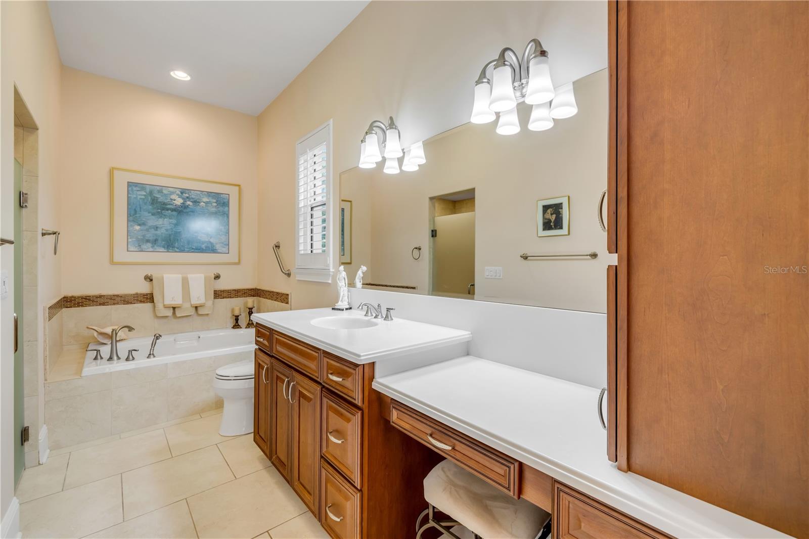 OCEANSIDE VILLAGE - Residential