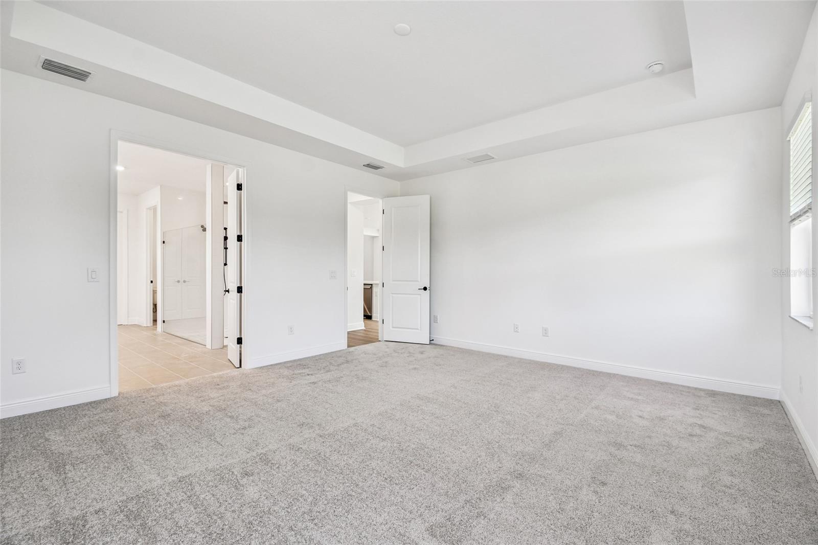 CREEKS EDGE AT TWIN RIVERS - Residential