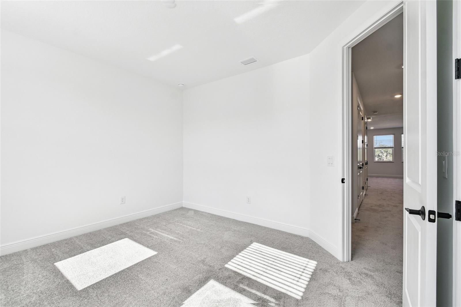 CREEKS EDGE AT TWIN RIVERS - Residential