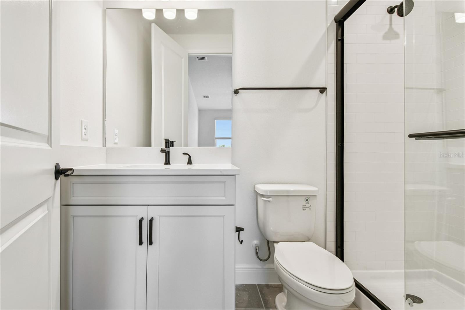 CREEKS EDGE AT TWIN RIVERS - Residential