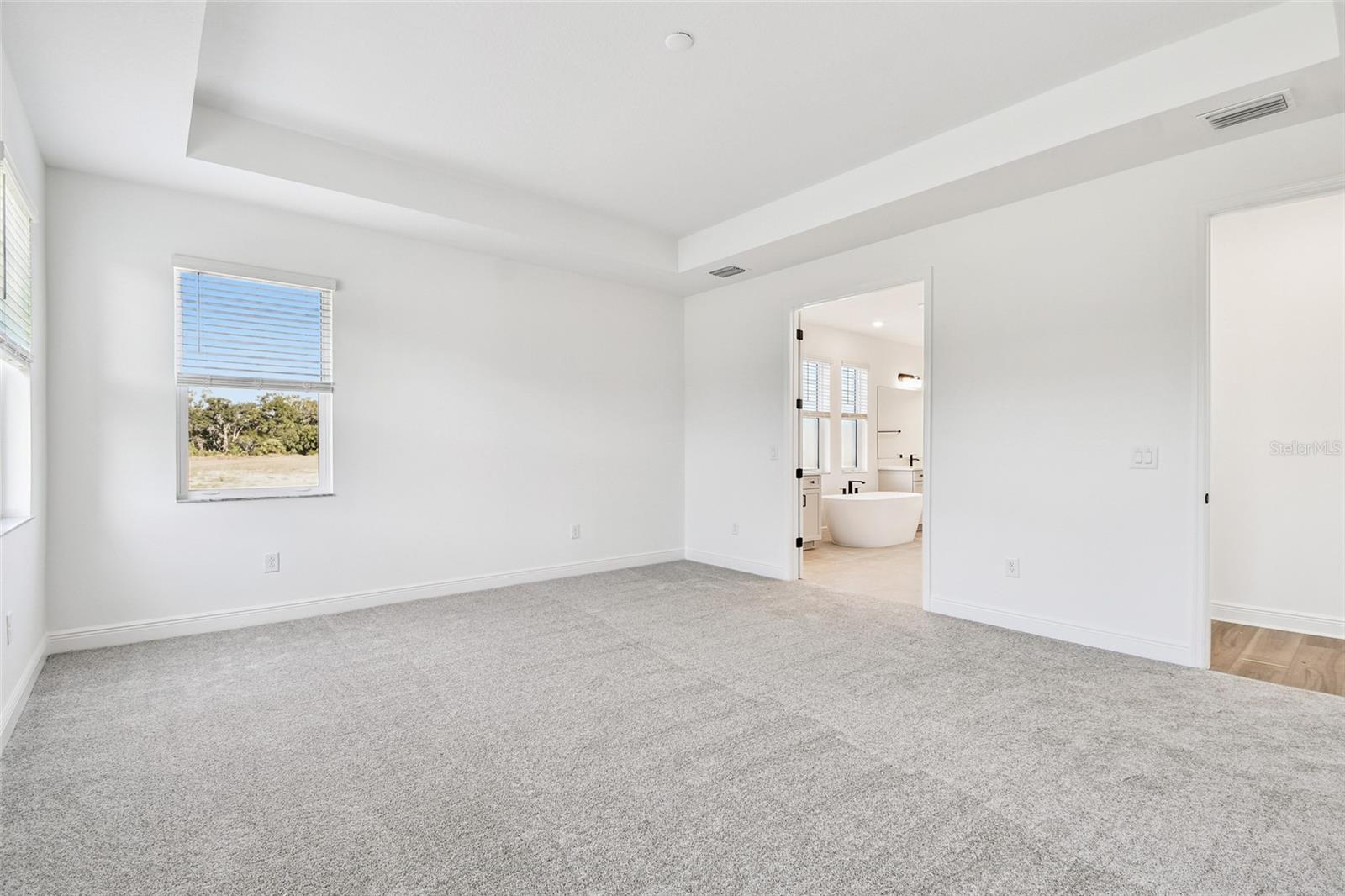 CREEKS EDGE AT TWIN RIVERS - Residential