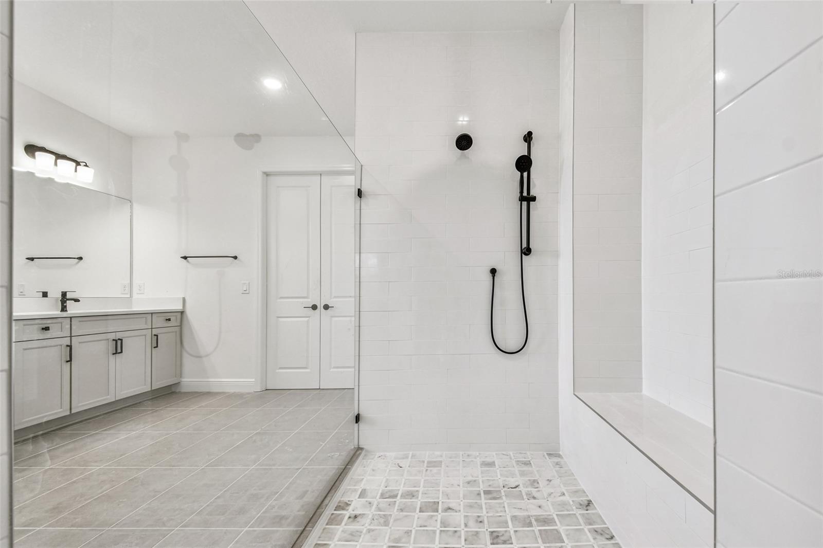 CREEKS EDGE AT TWIN RIVERS - Residential