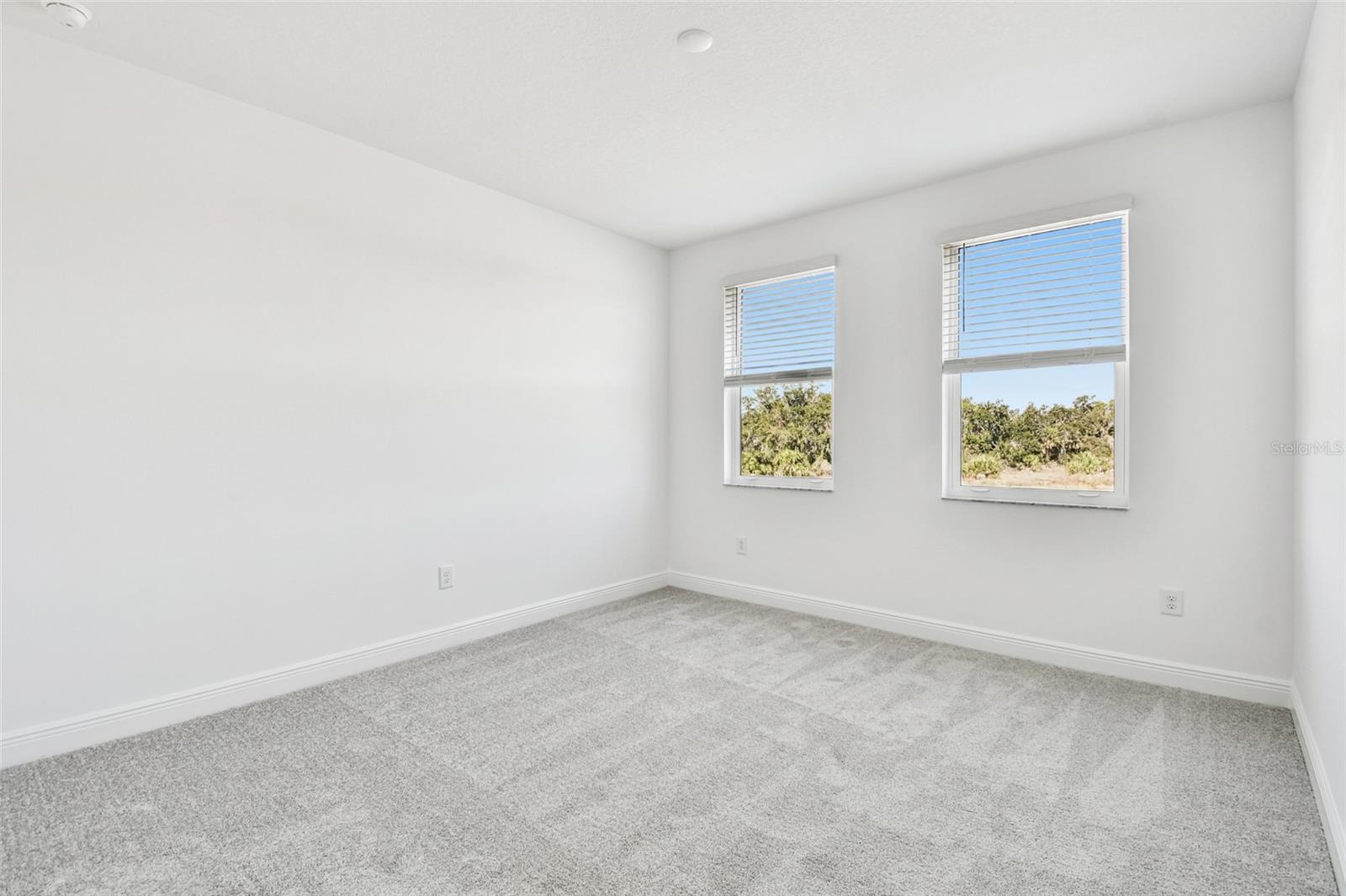 CREEKS EDGE AT TWIN RIVERS - Residential