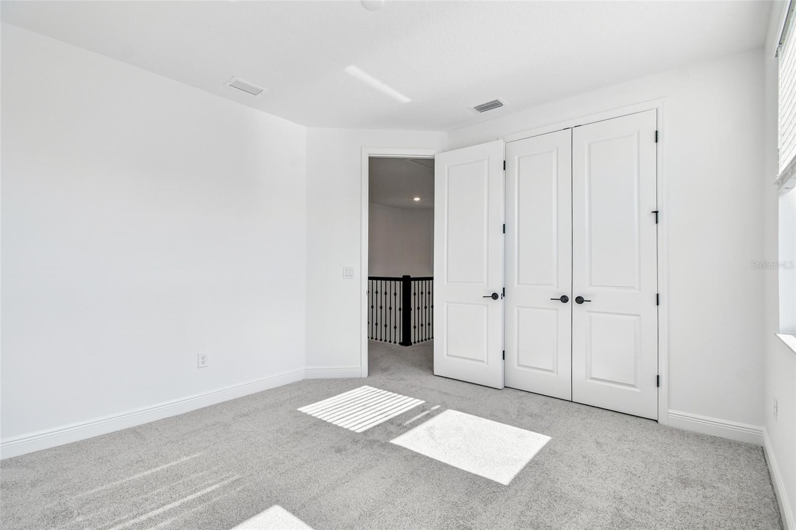 CREEKS EDGE AT TWIN RIVERS - Residential