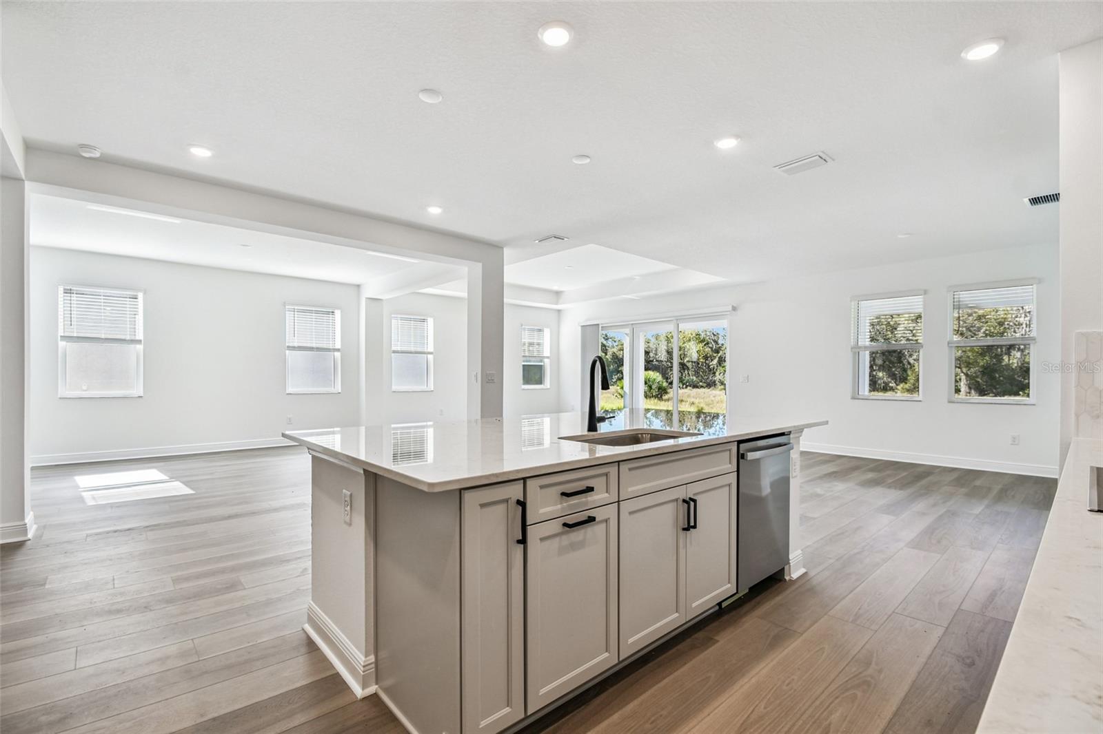 CREEKS EDGE AT TWIN RIVERS - Residential