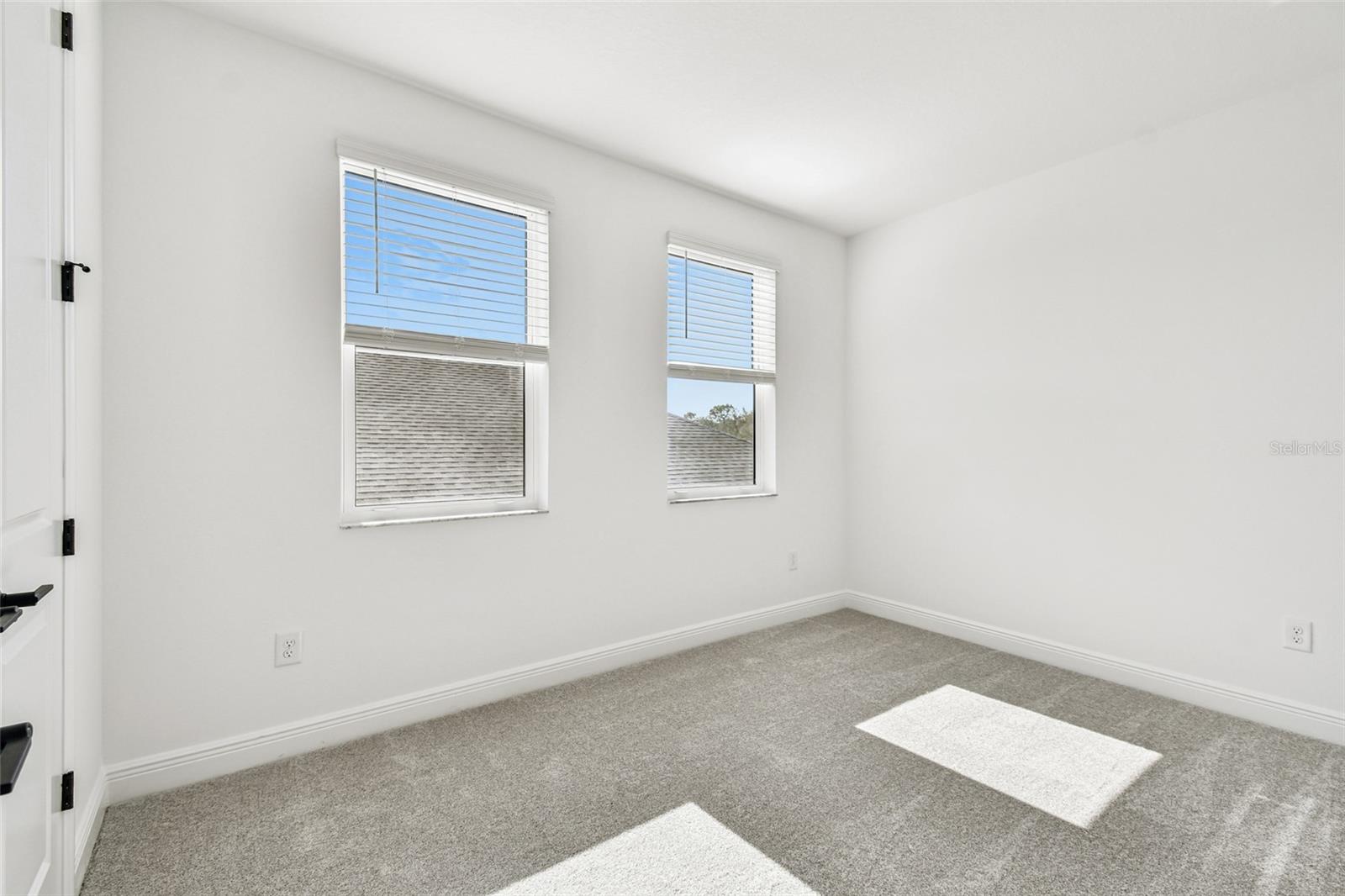 CREEKS EDGE AT TWIN RIVERS - Residential